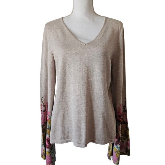 Philosophy Republic Clothing Beige Floral Bell Sleeve Knit Top Size Large - Picture 7 of 7